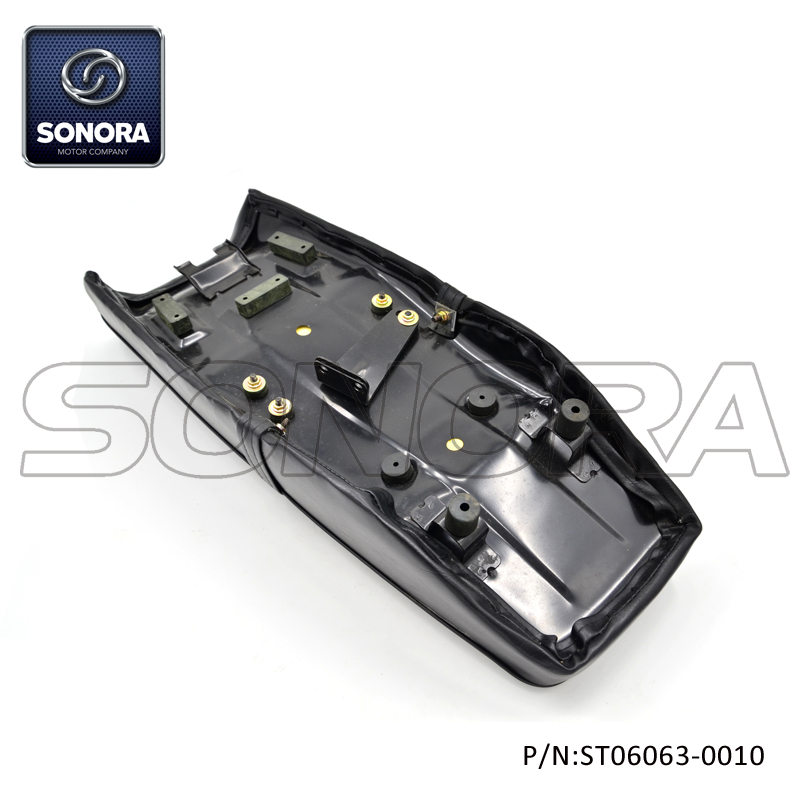 ST06063-0010 (2)