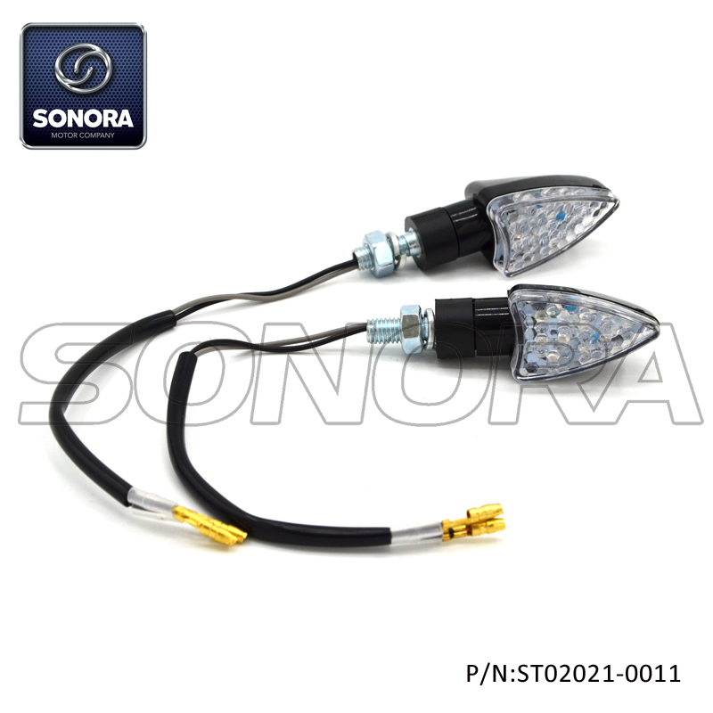 ST02021-0011 Plastic Shell, 25 LED E-mark LED Light (2)