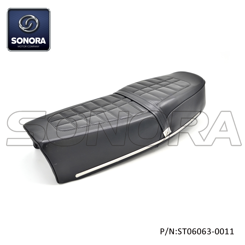 ST06063-0011 (1)